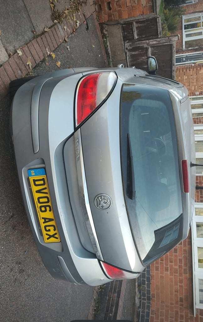 Vauxhall astra 2006 automatic 84k mileage full service history and full logbook 