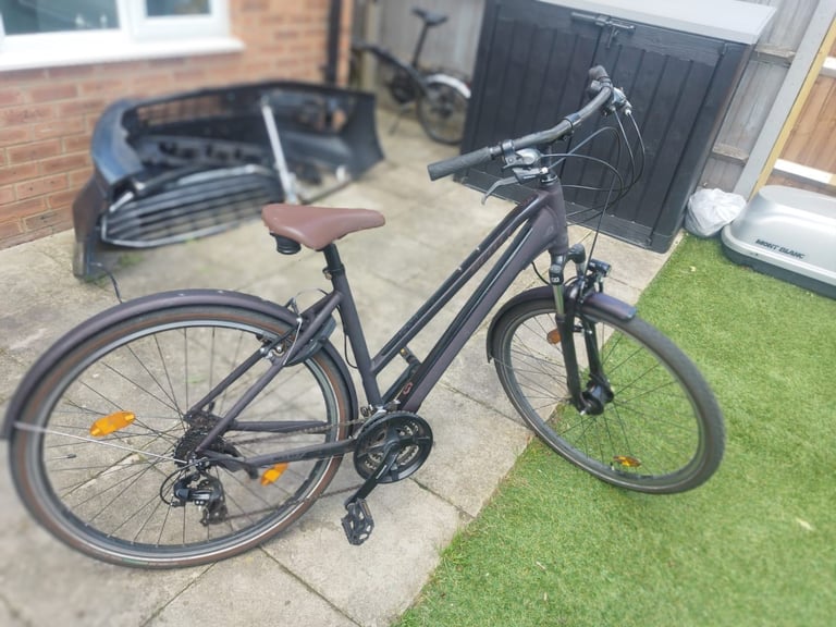 Scott adult bicycle with Shimano gears
