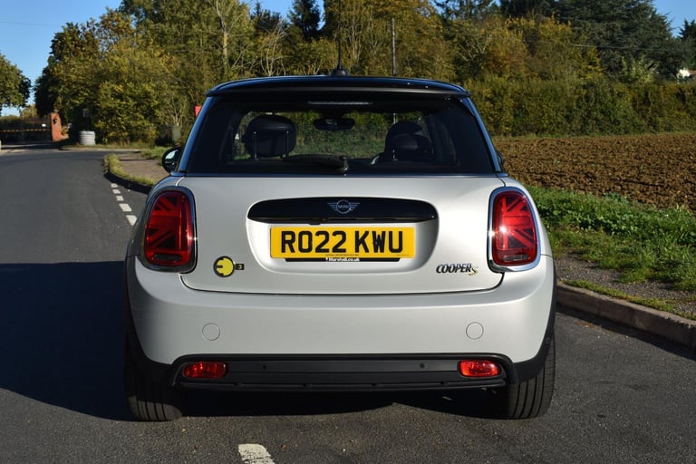 2022 MINI Hatch 135kW Cooper S Level 3 33kWh 3dr Auto HATCHBACK ELECTRIC Automatic