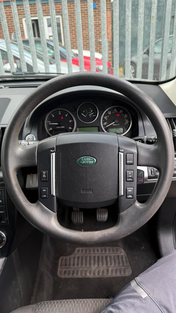 2012 Land Rover Freelander 2 2.2 TD4 GS 4WD Euro 5 (s/s) 5dr ESTATE Diesel Manual