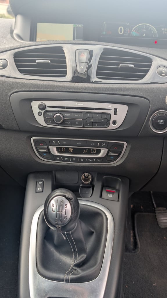 Renault, GRAND SCENIC, MPV, 2014, Manual, 1461 (cc), 5 doors