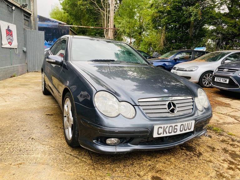 2006 Mercedes-Benz C-Class C200K SE 3dr Auto COUPE Petrol Automatic