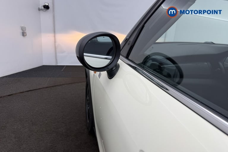 2016 MINI Hatch 1.5 Cooper 5dr Hatchback Petrol Manual