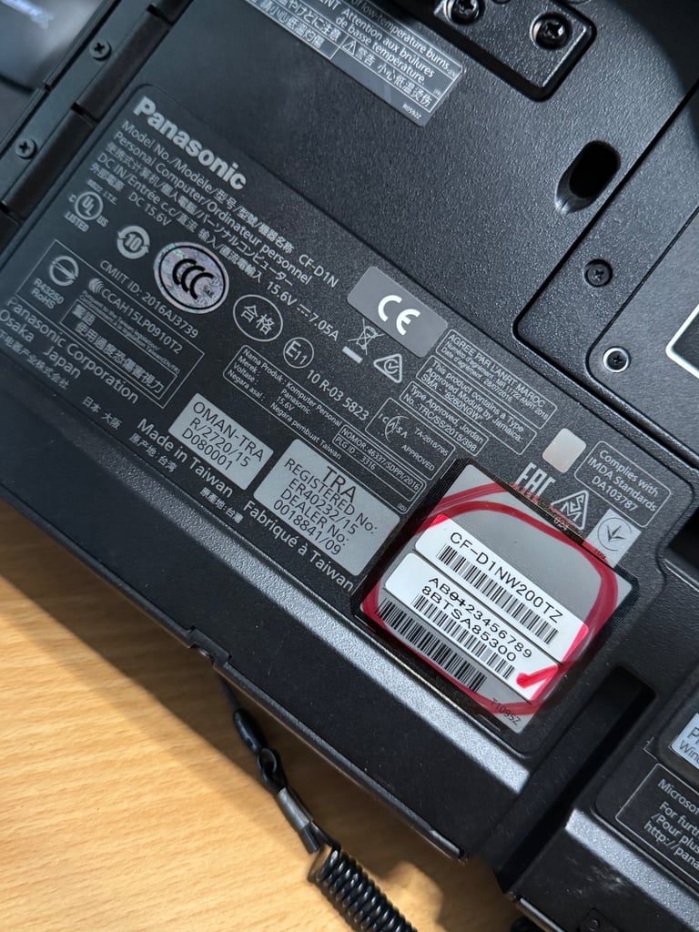 Panasonic Toughbook CF-D1 3th gen Rugged 16 Gb Ram 500 Gb Storage i5 gen 6th Pen Charger Windows Pro