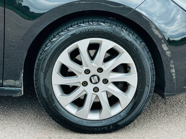 2016 SEAT Leon 1.6 TDI SE Hatchback 5dr Diesel DSG Euro 6 (s/s) (110 ps) Hatchback Diesel Automatic