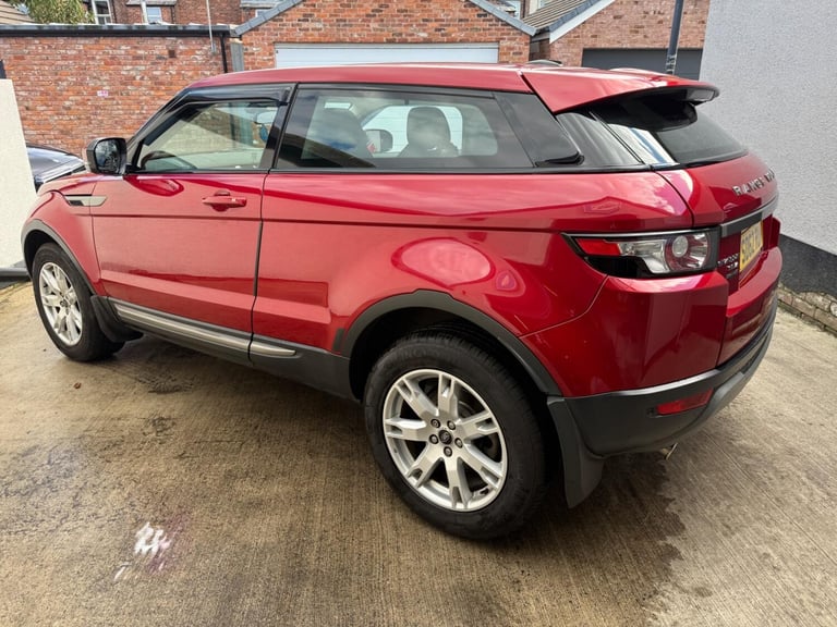 LAND ROVER RANGE ROVER EVOQUE 2.2 eD4 Pure 2012