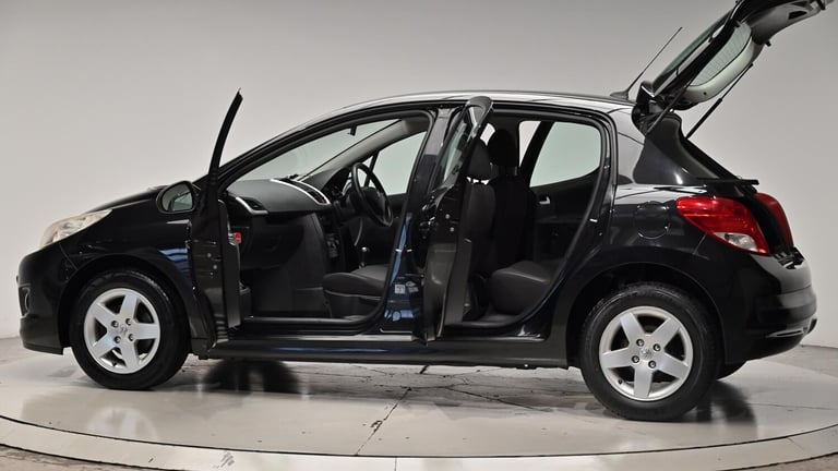 2010 Peugeot 207 1.4 Millesim 5dr HATCHBACK PETROL Manual