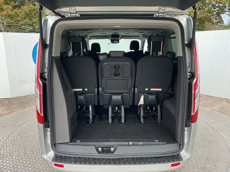 2021 Ford Tourneo Custom 320 EcoBlue Titanium 8 Seat Minibus Diesel Manual