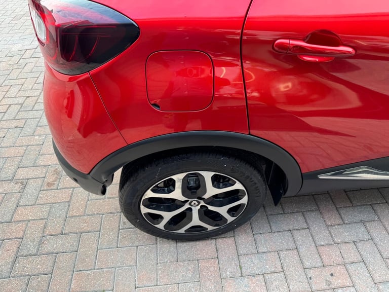 2018 Renault Captur 0.9 TCe ENERGY GT Line Euro 6 (s/s) 5dr HATCHBACK Petrol Manual