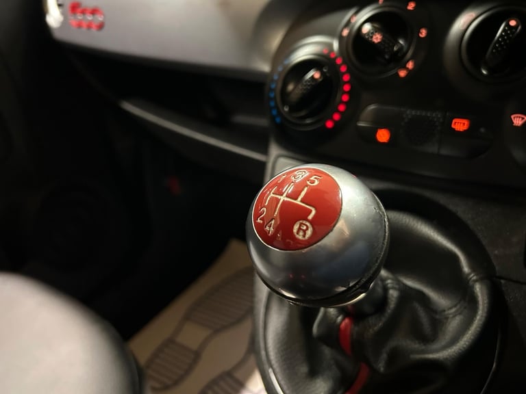 2014 Fiat 500 1.2 S Euro 6 (s/s) 3dr HATCHBACK Petrol Manual