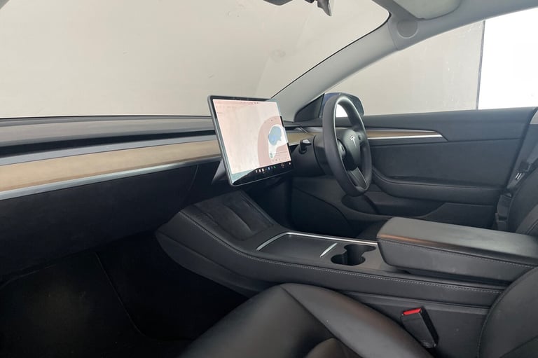  Tesla Model 3 dual Motor Long Range Saloon 4dr Electric Auto 4wde 346 Ps