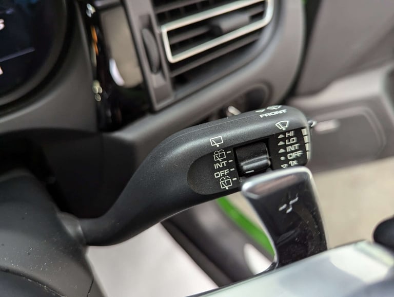 2019 Porsche Macan 3.0 Macan S Semi-Auto 4WD 5dr SUV Petrol Automatic