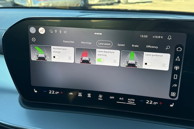 2025 Audi Q3 1.5 e-hybrid Launch Edition S Tronic Euro 6 (s/s) 5dr 26kWh SUV Automatic