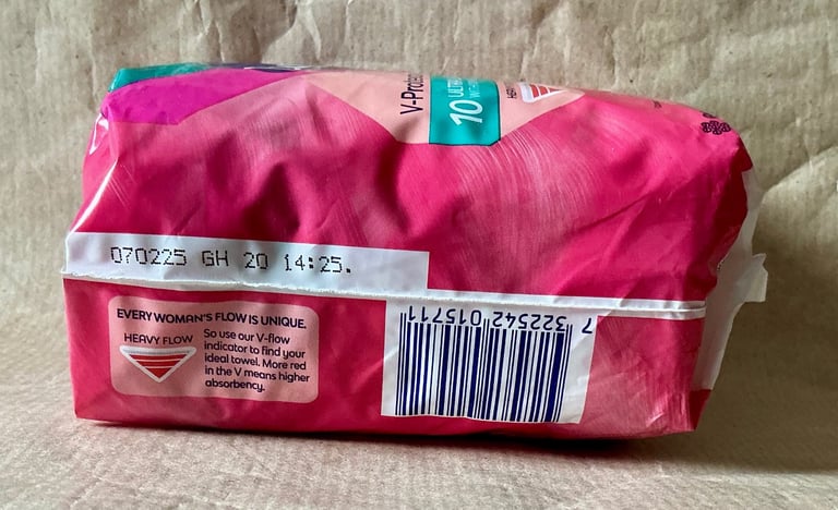 Bodyform V-Protection Ultra Long+ with Wings Heavy Flow Sanitary Towels Pads