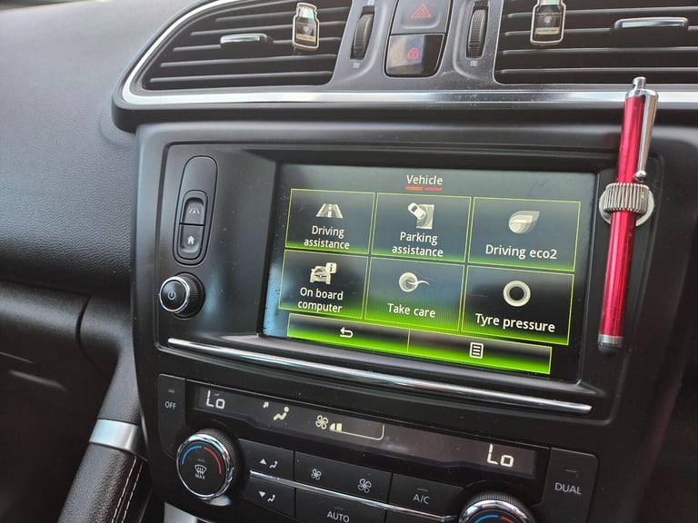 2017 Renault Kadjar 1.5 dCi Signature Nav Euro 6 (s/s) 5dr Diesel