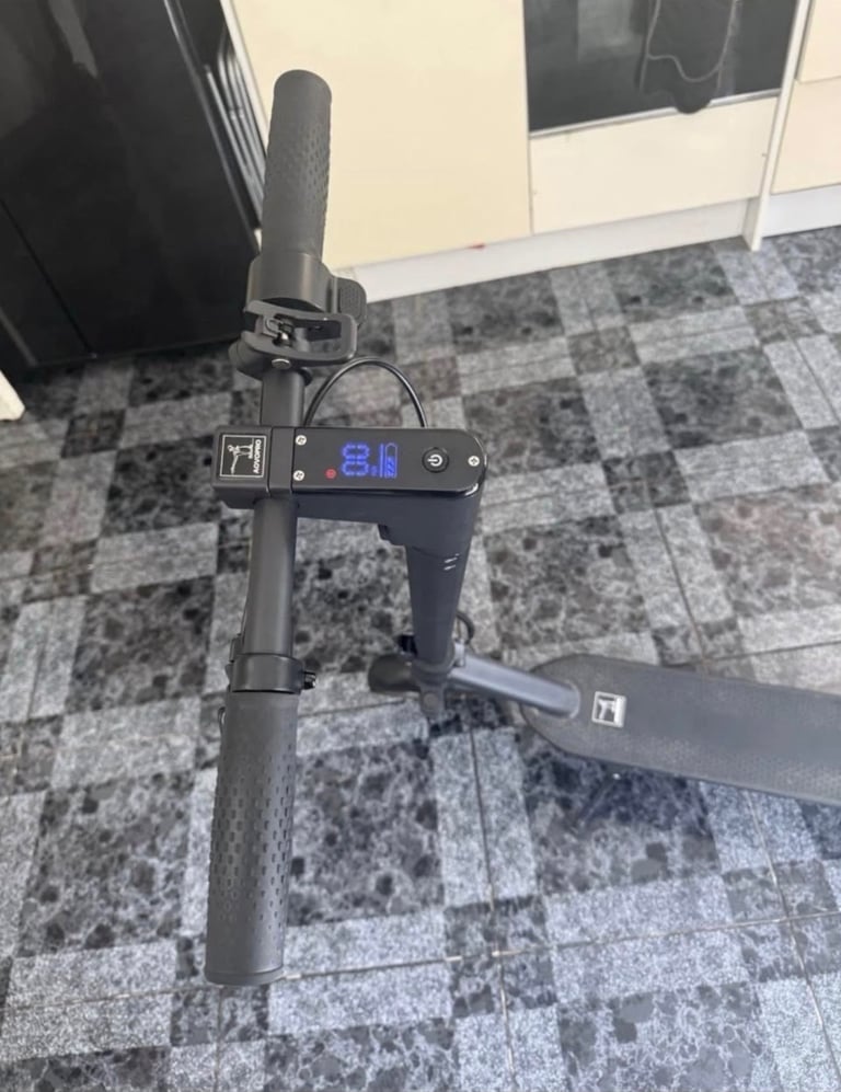 AOVOPRO ESMAX 500W 14.5Ah Dual Suspension Dual Brake 10 inch Tyre Foldable Electric Scooter