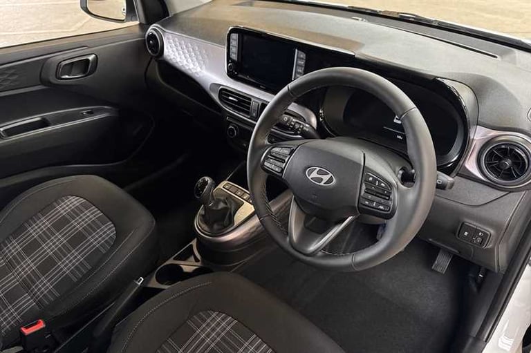 2025 Hyundai i10 1.2 Premium Hatchback 5dr Petrol Auto Euro 6 (s/s) (79 ps) Hatchback Petrol Auto...