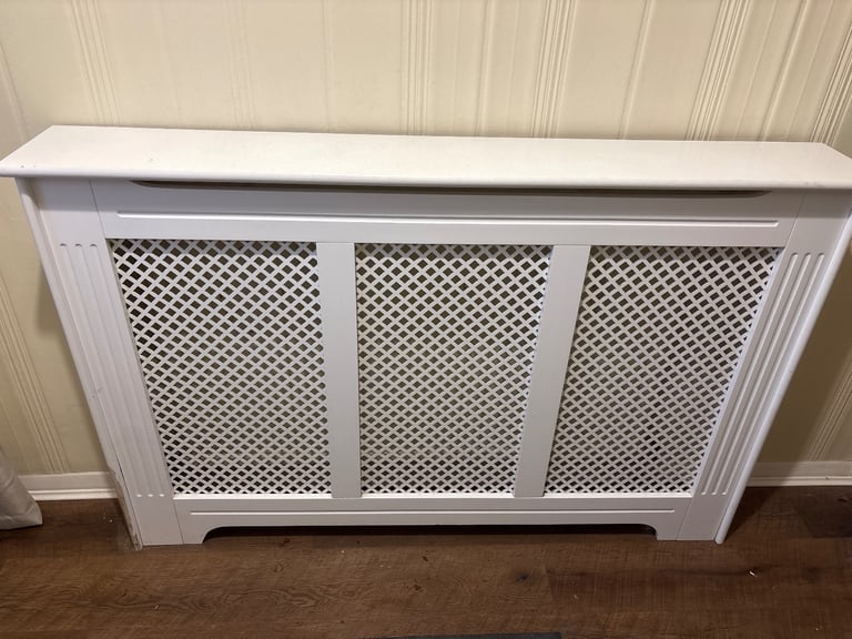 Free radiator cover