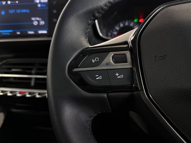 2021 Peugeot 208 1.2 PureTech Active Premium Euro 6 (s/s) 5dr HATCHBACK Petrol Manual