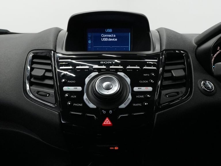 2015 Ford Fiesta 1.0T EcoBoost Titanium X Euro 5 (s/s) 5dr HATCHBACK Petrol Manual