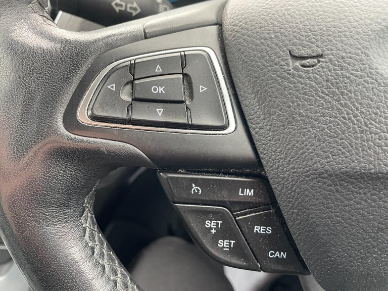 2016 Ford C-Max Titanium 1.0T EcoBoost 100PS MPV Petrol Manual