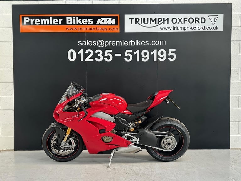 2018/67 Ducati Panigale V4S Motorcycle 