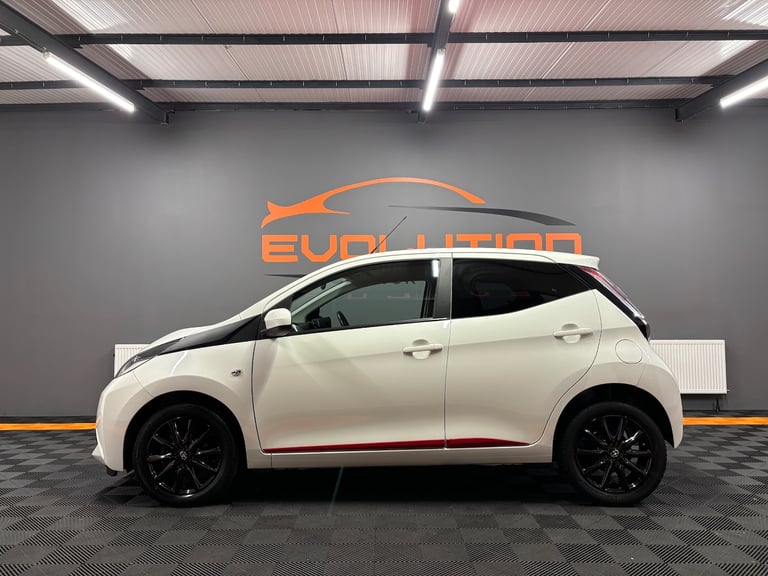 2017 Toyota AYGO 1.0 VVT-i X-Press 5dr x-shift HATCHBACK Petrol Manual