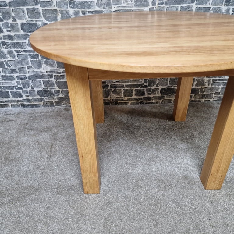 Solid Oak Round Dining Table