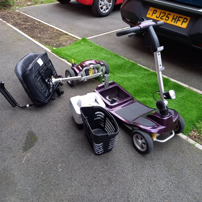 Kumfi Illusion Mobility Scooter Lightweight 4mph