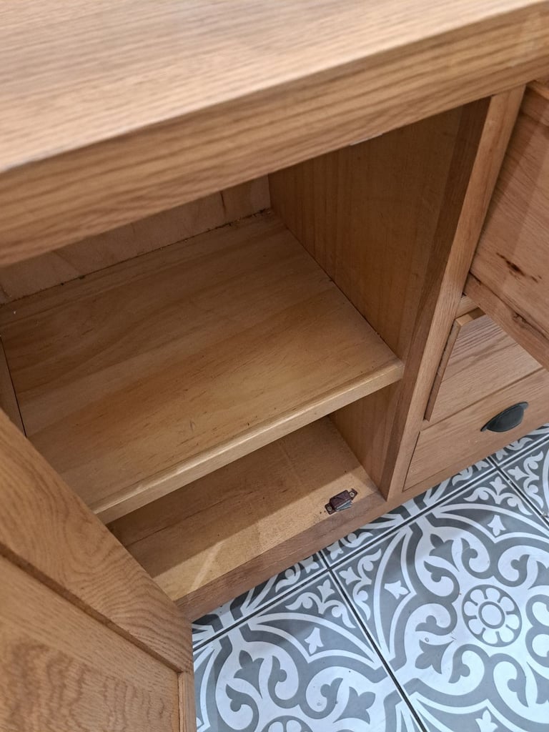 Solid oak sideboard 