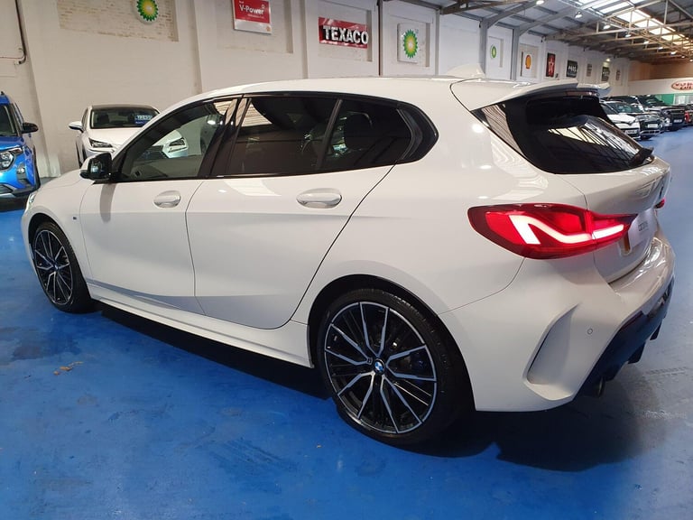 2023 BMW 1 Series 1.5 118i M Sport (LCP) DCT Euro 6 (s/s) 5dr HATCHBACK Petrol Automatic