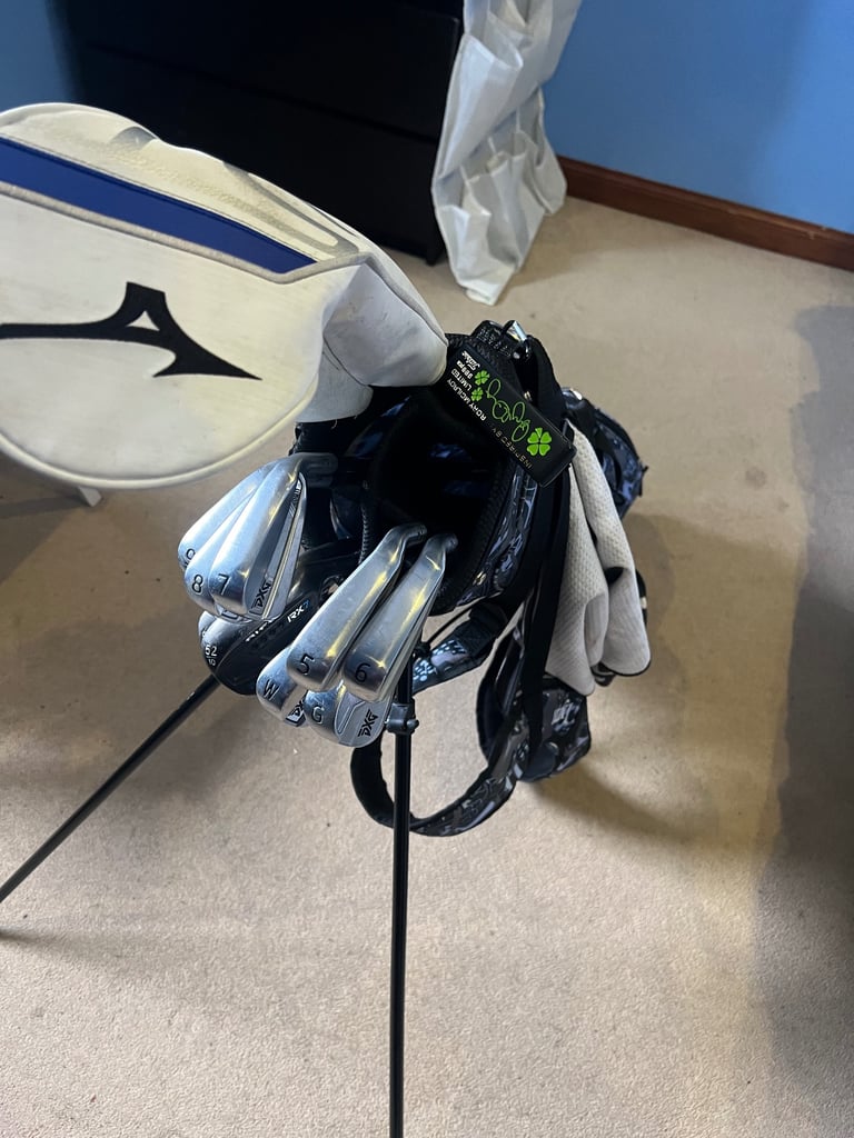 image for Golf clubs 