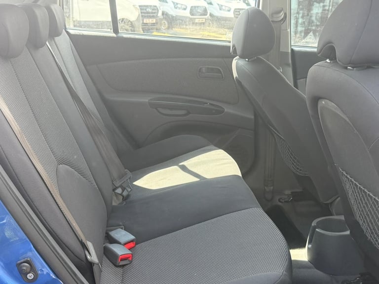 2010 KIA RIO 1.4 Strike 5dr - Image 12