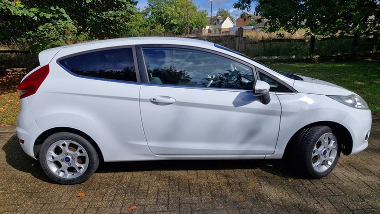 2012 Ford Fiesta 1.25 Zetec 3dr [82] HATCHBACK Petrol Manual