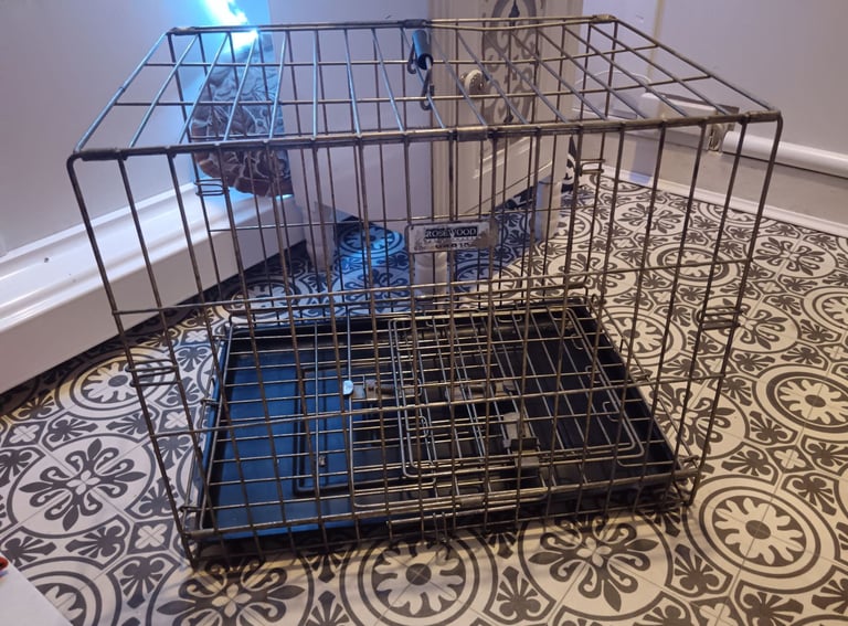 Small dog crate made 