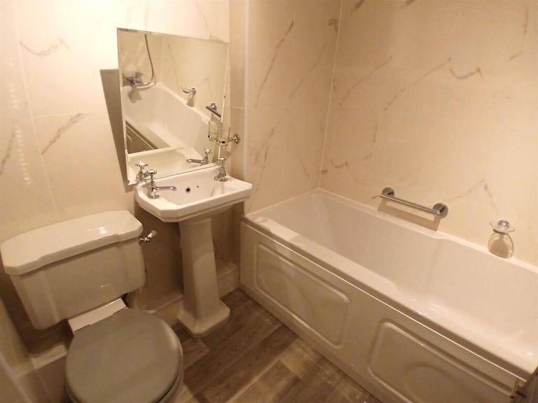 🌈🌼Stylish Single Room with Great Transport Links – E1!