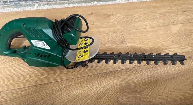 B&Q hedge trimmer | Pudsey, West Yorkshire |