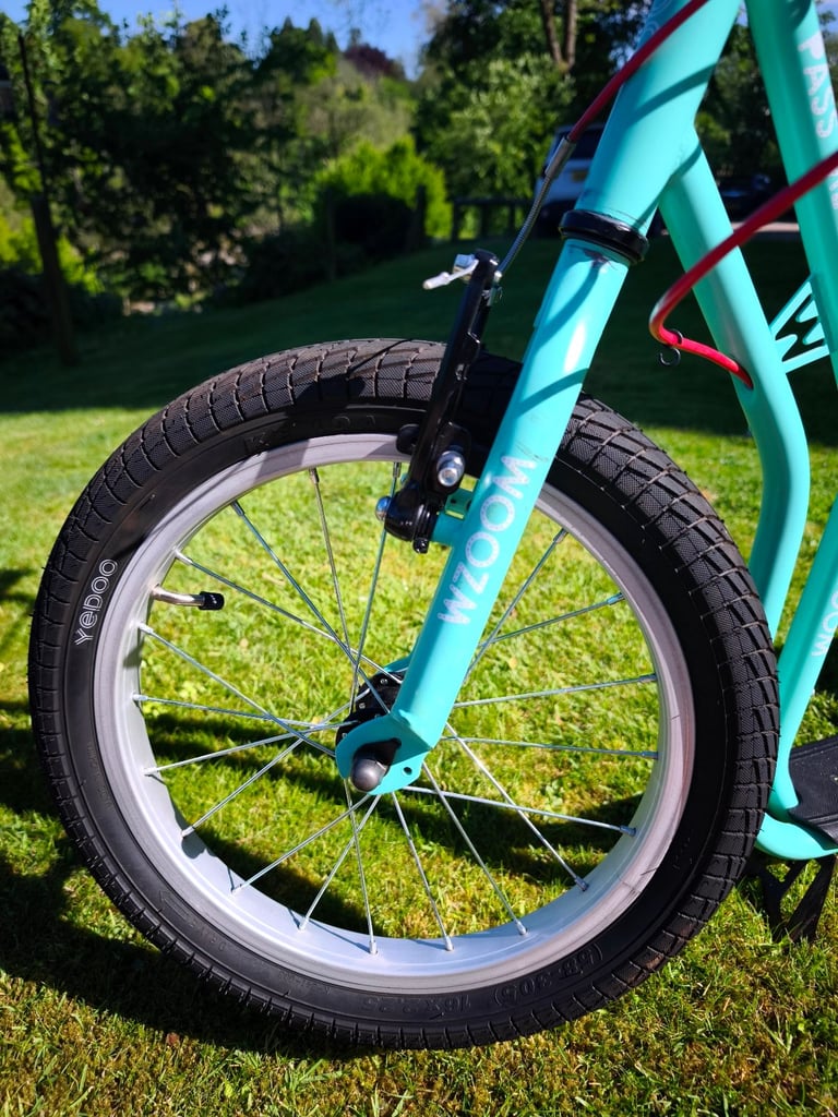 image for Yedoo Wzoom Children's Scooter with pneumatic tyres