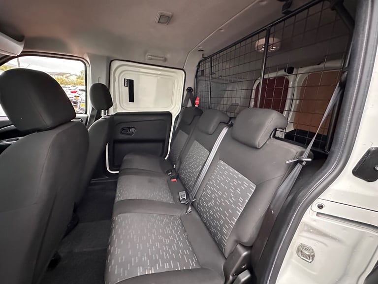 2016 Vauxhall Combo 1.3 CDTi 2300 ecoFLEX 16v Panel Van 3dr Diesel Manual FWD