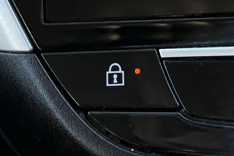 2023 Vauxhall Corsa 1.2 Design Hatchback 5dr - APPLE CARPLAY / ANDROID AUTO, CRUISE CONTROL, AU H...