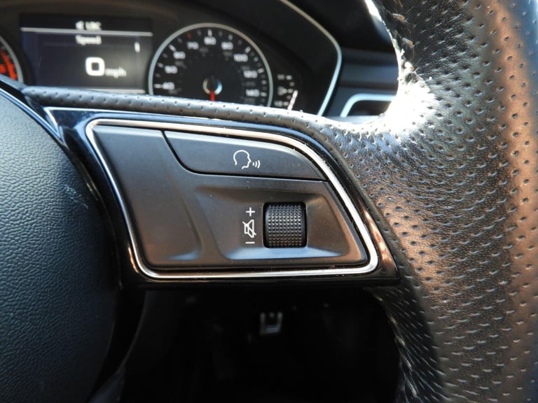 2017 Audi A4 Avant 2.0 TDI S line Estate 5dr Diesel Manual Euro 6 (s/s) (150 ps) ESTATE Diesel Ma...