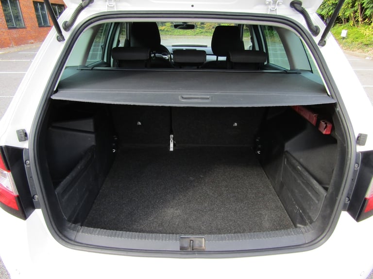 2018 Skoda Fabia 1.0 SE ESTATE EURO6 (s/s) 5DR MANUAL PETROL LEFT HAND DRIVE Estate Petrol Manual