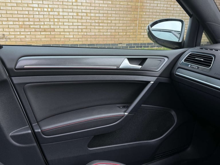 2020 Volkswagen Golf 2.0 Golf GTi Performance TSi Semi-Auto 5dr Hatchback Petrol Automatic