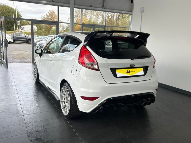 2013 Ford Fiesta (MODIFIED!)1.0T EcoBoost Zetec S Hatchback 3dr Petrol Manual Euro 5 (s/s) ( Hatc...