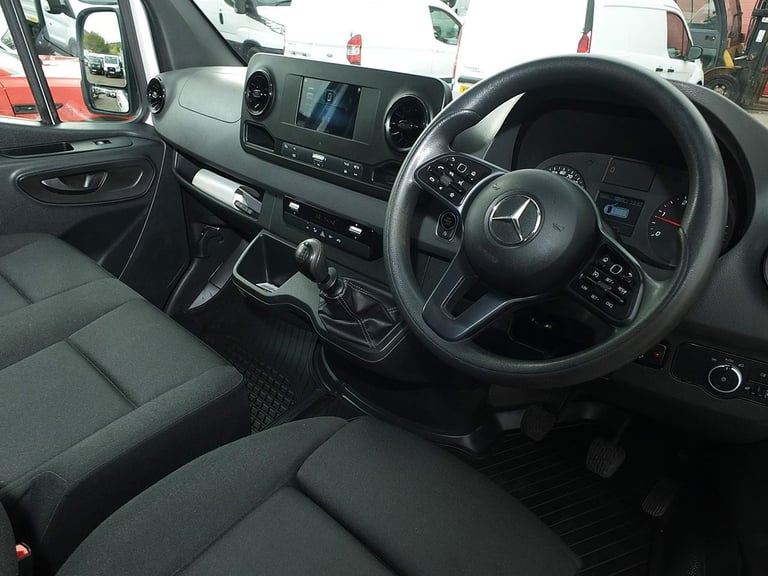2021 Mercedes-Benz Sprinter 316 CDI 'Progressive' 160PS Euro 6, L2 H2 RWD 