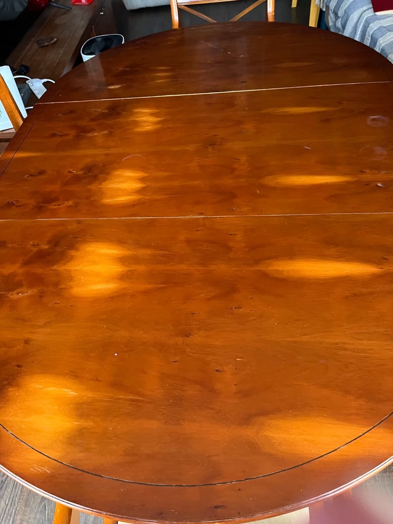 Large Rosewood Dining Table with 6 chairs