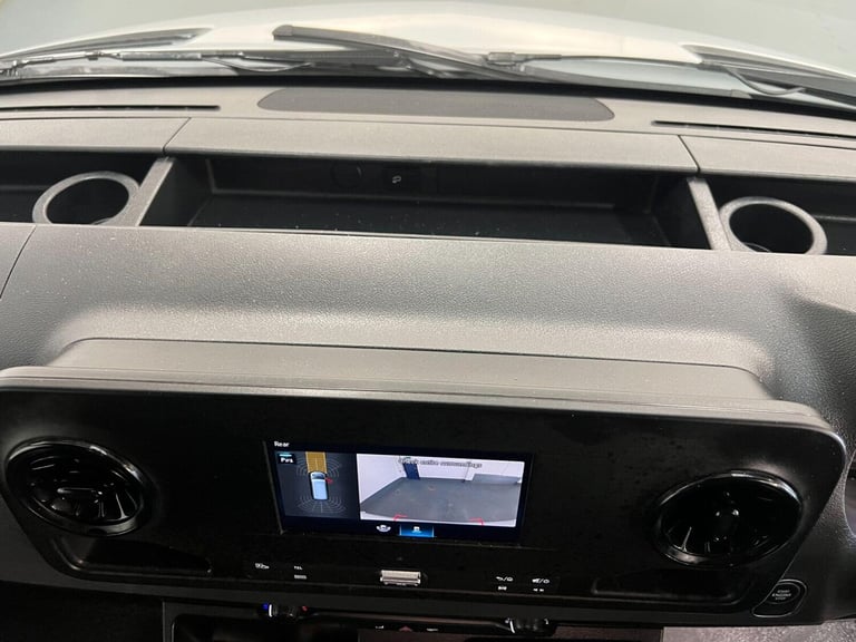 2022 Mercedes-Benz Sprinter 2.0 317 CDI Progressive RWD L2 H2 Euro 6 (s/s) 5dr Temperature Contro...