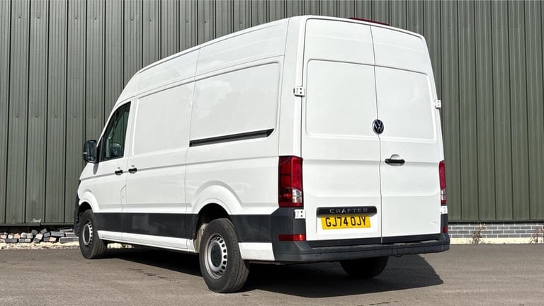 2024 74 VOLKSWAGEN CRAFTER 2.0 TDI CR35 COMMERCE PANEL VAN 5DR DIESEL MANUAL FWD