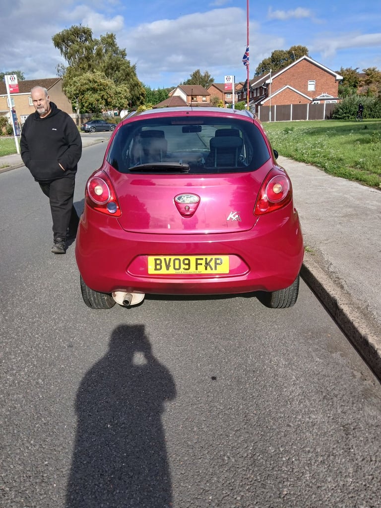 Ford, KA, Hatchback, 2009, Manual, 1242 (cc), 3 doors