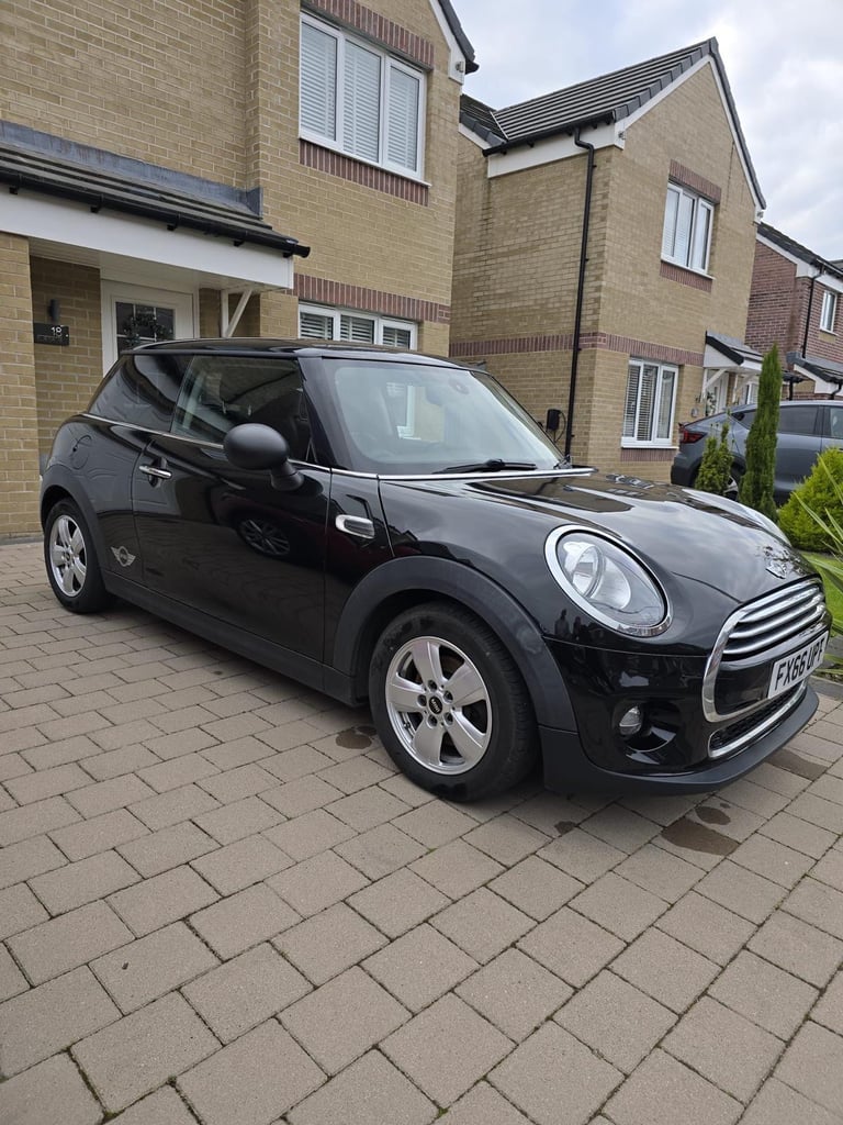 image for Mini, HATCHBACK, Cooper Diesel, 2016, Manual, 1496 (cc), 3 doors